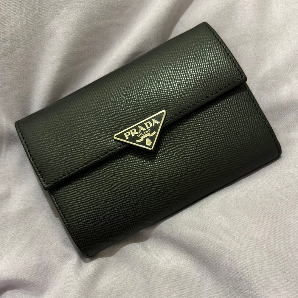 NWT Prada Black Compact Wallet